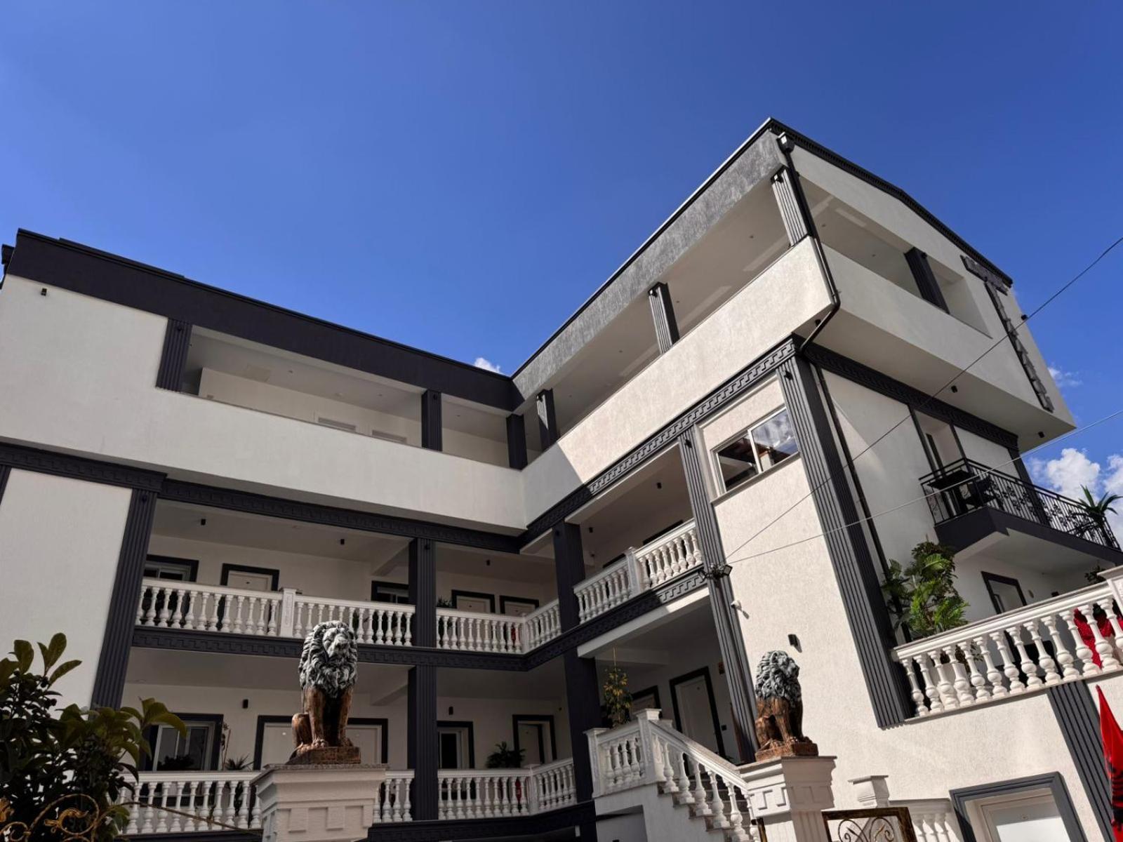Vila Aaron Durrës Exterior foto