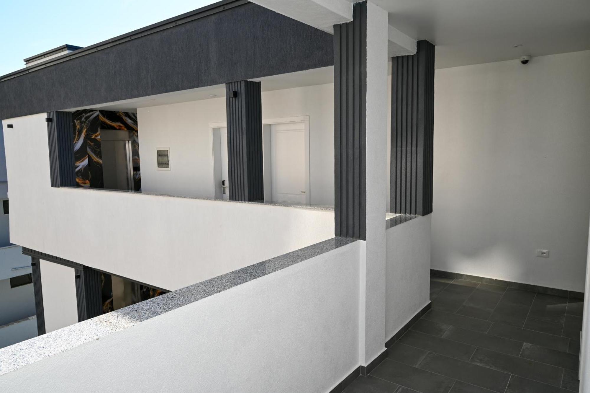 Vila Aaron Durrës Exterior foto