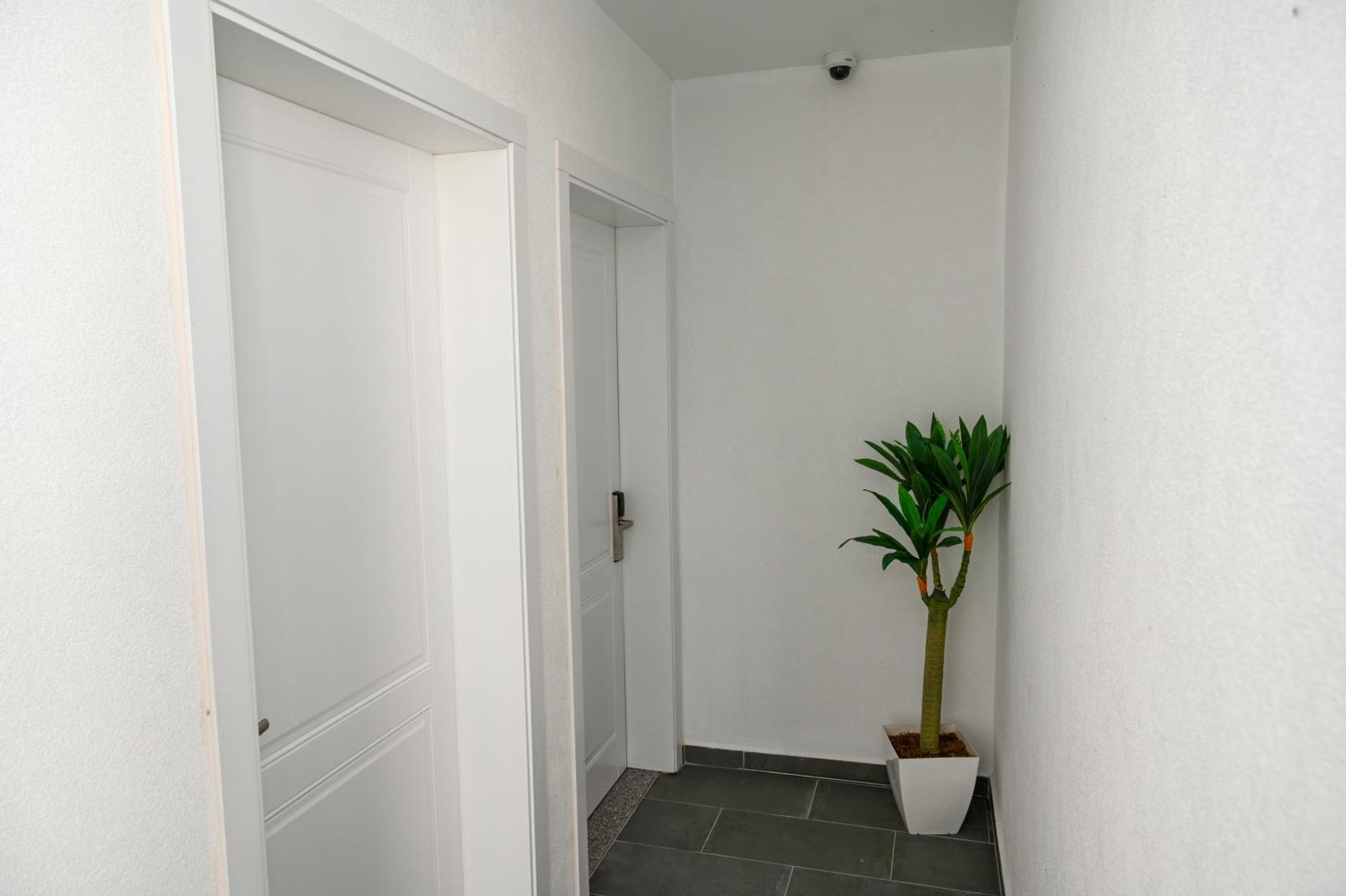 Vila Aaron Durrës Exterior foto